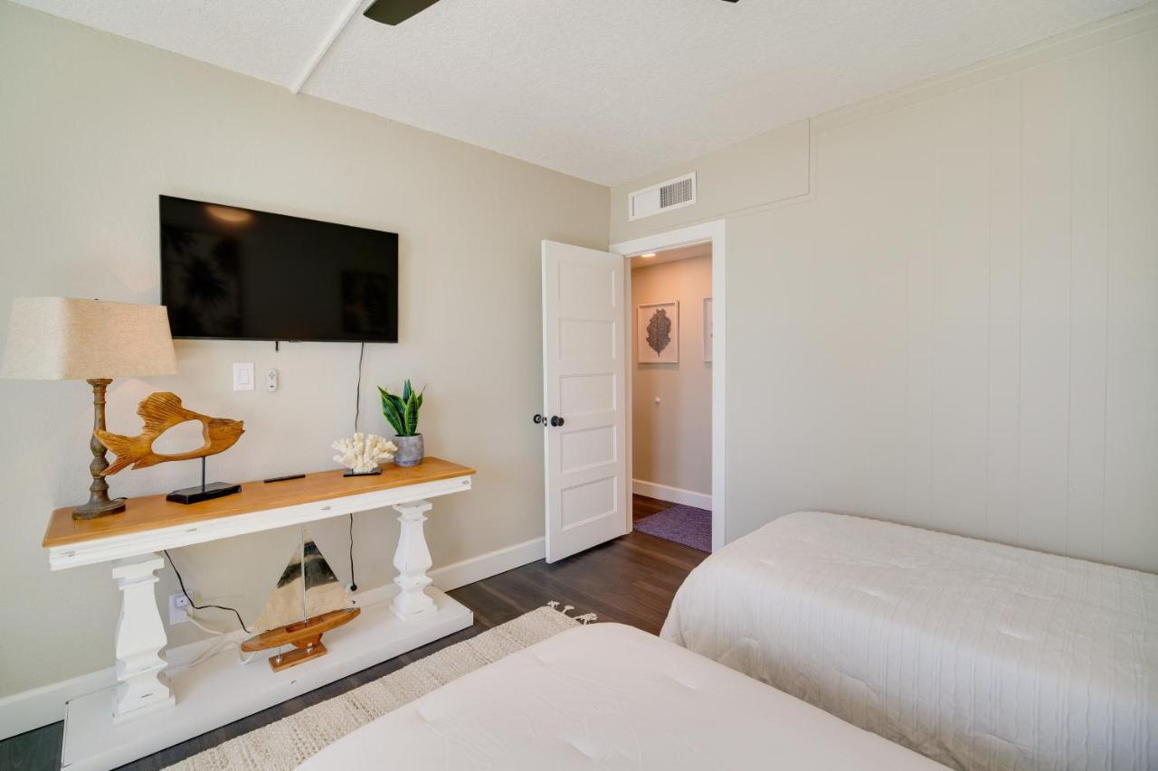 Oceanfront Satellite Beach Condo With Balcony, Views Extérieur photo